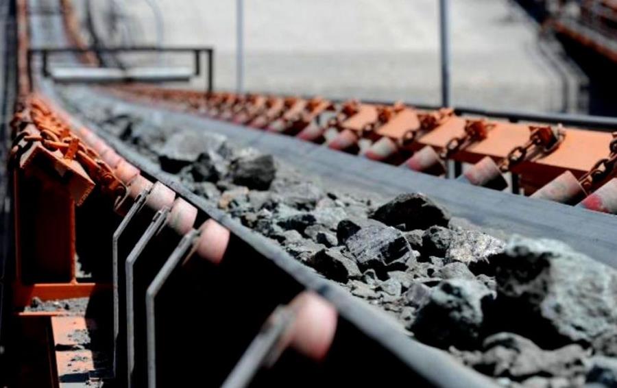 دستور قضایی برای رفع موانع توسعه معدن سنگ آهن تنگه زاغ حاجی‌آباد صادر شد 